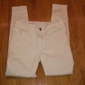 American Eagle White Super Stretch Jegging